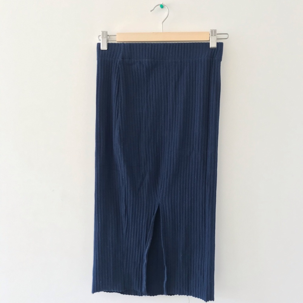 ZARA Ribbed Knit Midi Skirt - Picture 2 of 2